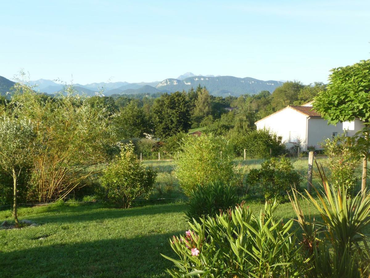 Splendide Vue Pyrenees, Rez De Jardin 2 Apartment Montjoie-en-Couserans
